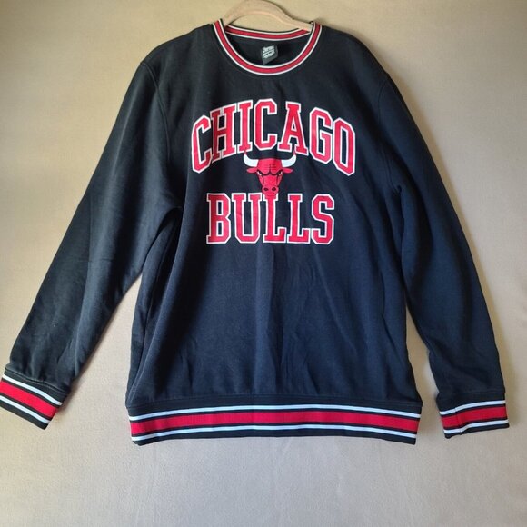 Ultra Game NBA Chicago Bulls Fleece Crewneck Sweatshirt UNISEX L Black LS NWOT - Picture 3 of 7